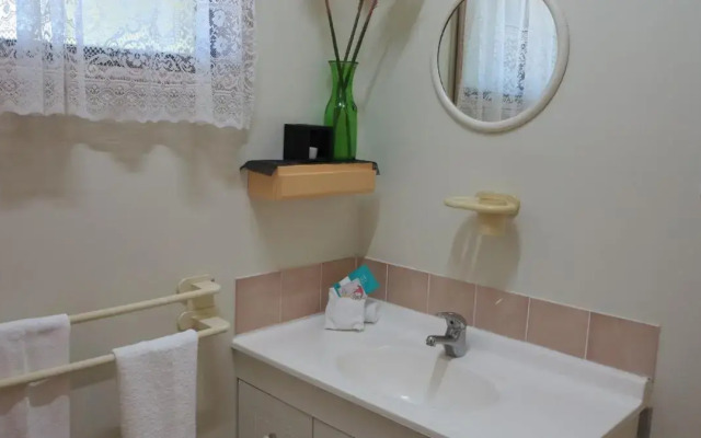 Cool Waters at Horseshoe Bay