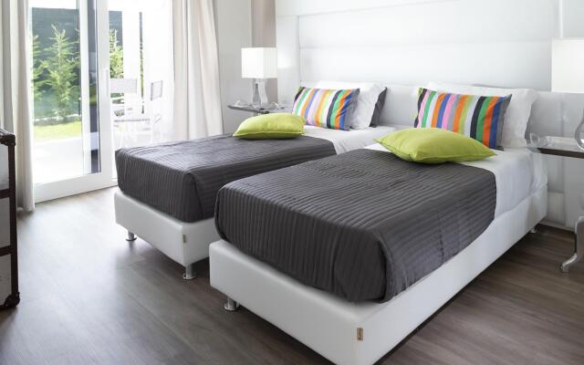 Rn-f244-onel10at - Portoverde Beach Villa 12