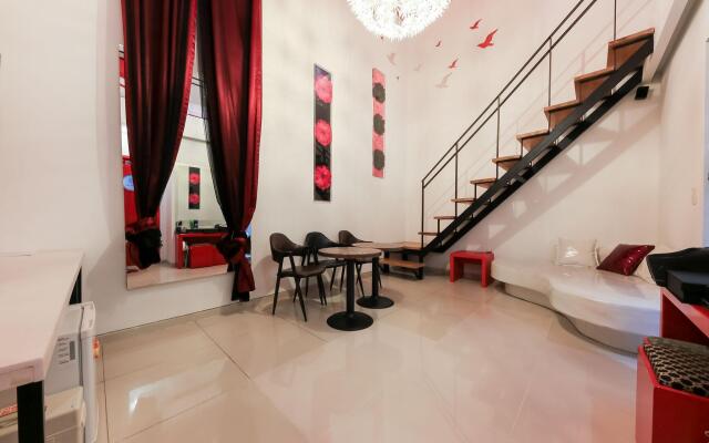 Infinity Hotel