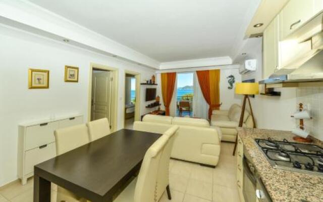 Saros Apartments Calls Beach