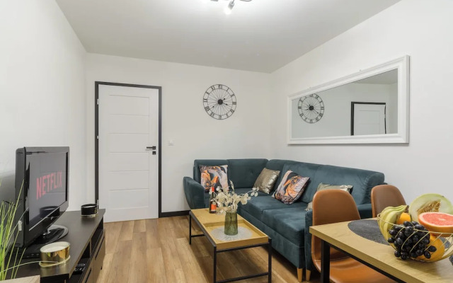 Lumina New 3-room apart with parking