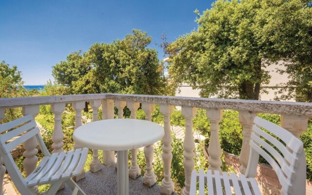 Awesome Home in Rab With Wifi and 2 Bedrooms