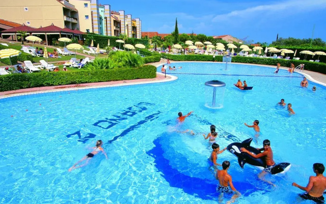 Tastefully Furnished Apartment Near the Sea