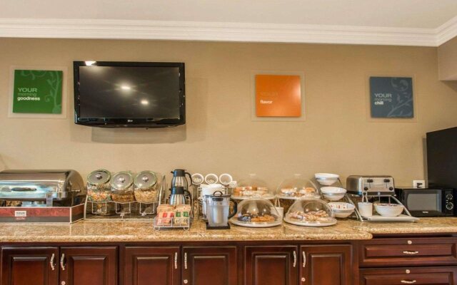 Comfort Inn & Suites Huntington Beach