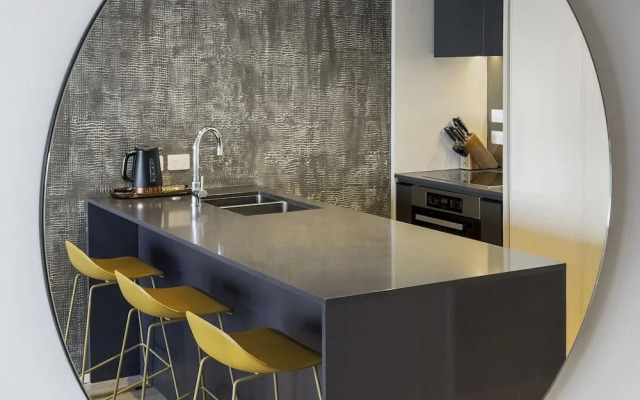 Laid back living with city views