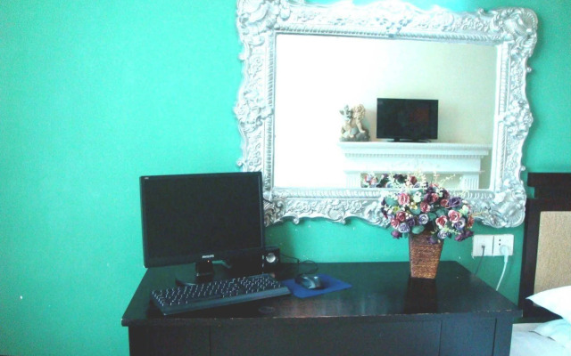 沙芭比亚酒店(广州南村万博地铁站店 )