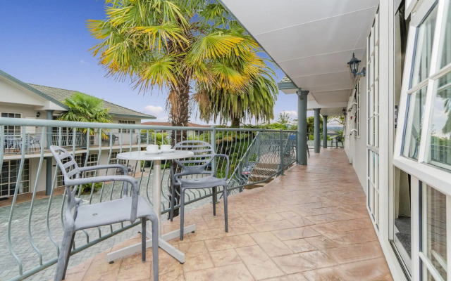 Silver Fern Rotorua Suites & Spa