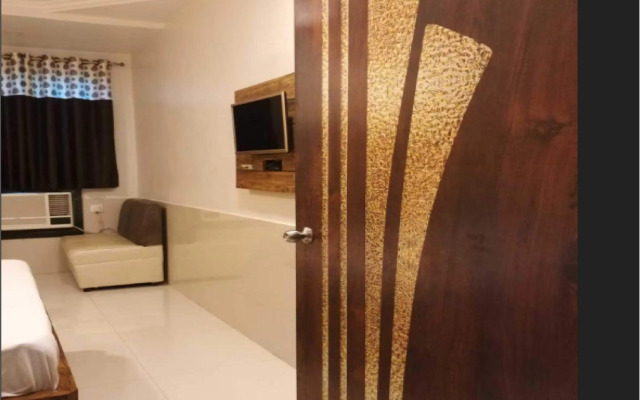 Hotel Samay Lodging & Boarding By WB Inn