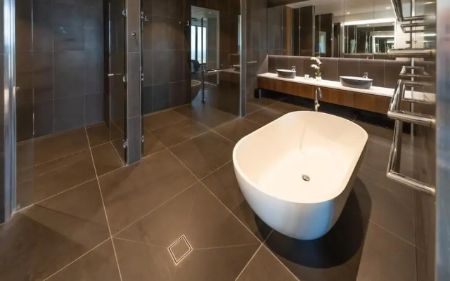 Melbourne City Apartments Panoramic Skyview Penthouse