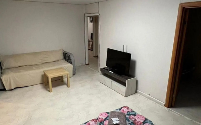 Апартаменты на улице Чкалова 33