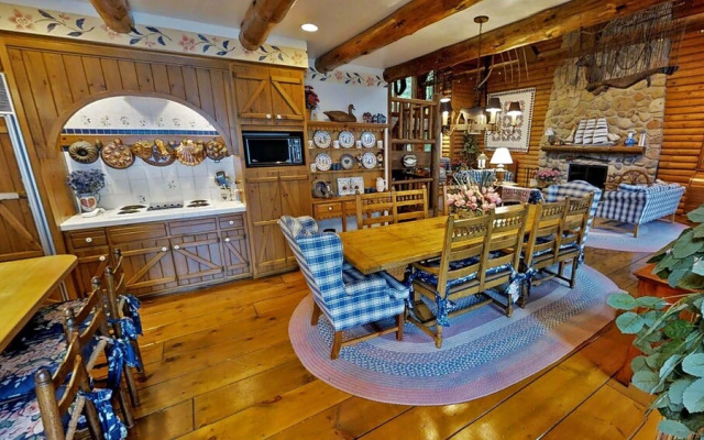 Big Trout Lake Lodge