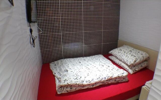 Micro Hotel
