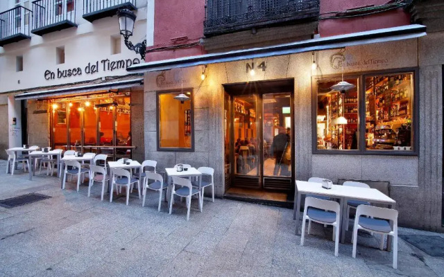Apartamentos El Tiempo