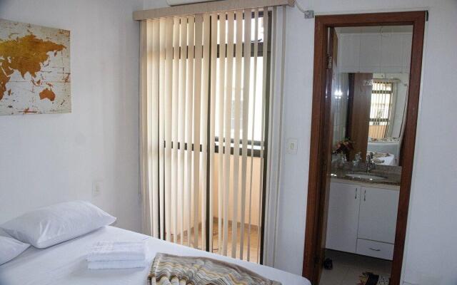 Casa de 2 Suítes com Internet Rápida e Comodidades