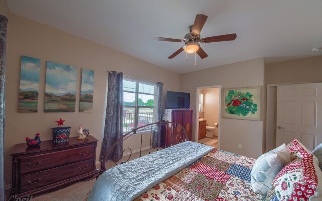 Riverview Terrace Rg 203 3 Bedroom Condo by RedAwning