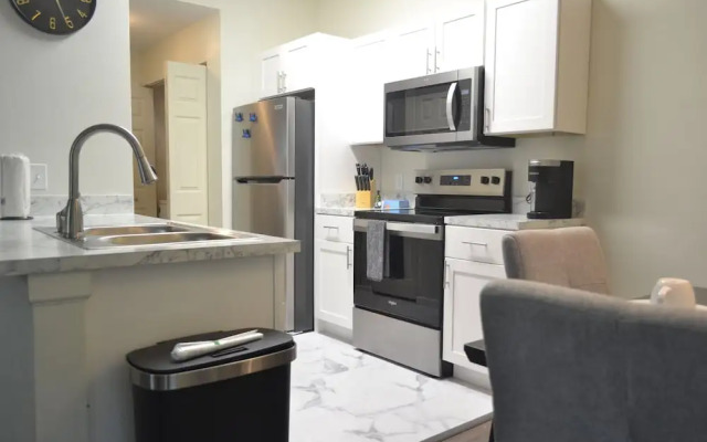 Stylish Condo Near Clearwater's Beach