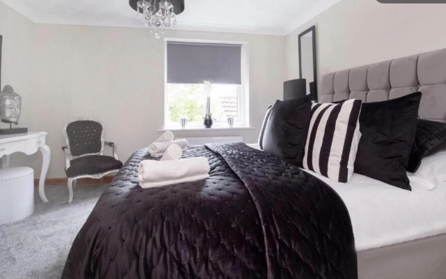 Inviting 2-bed House in York
