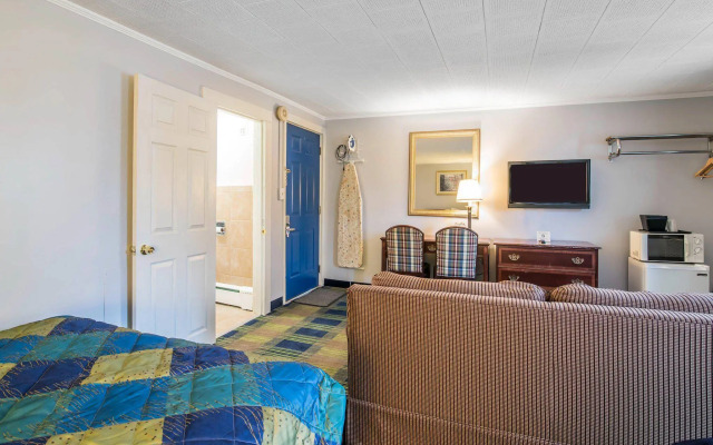 Royal Inn Claremont