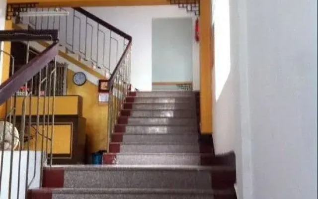 Anmen Golden Holiday Hotel