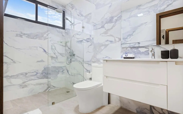 Stylish 3BR Villa by Vistacana Rentals