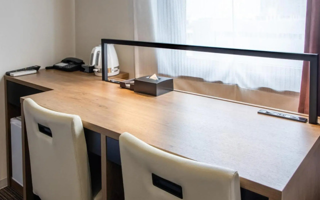 Tosei Hotel & Seminar Makuhari