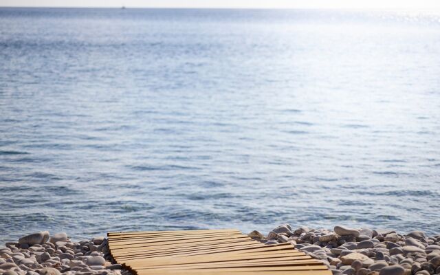 Cayo Exclusive Resort & Spa