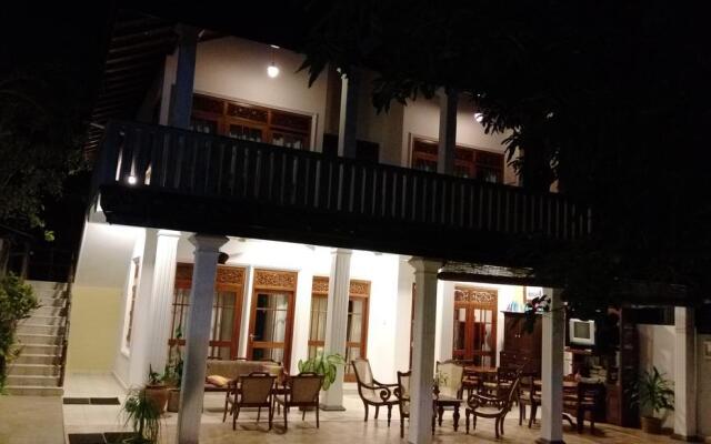 Surf Villa