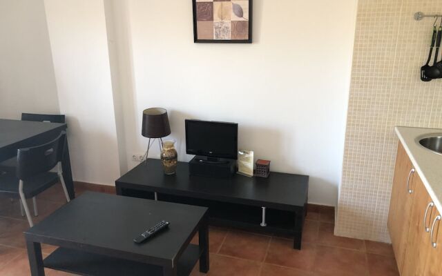Apartment With Parking Space and Wifi