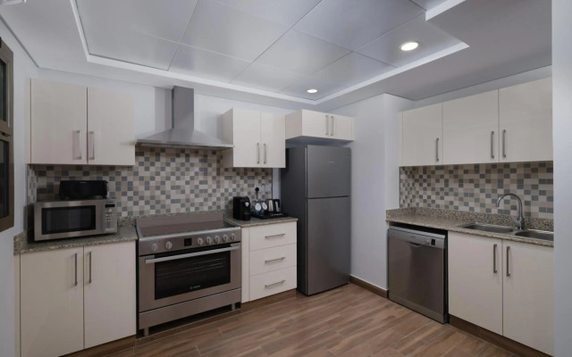 DoubleTree by Hilton Muscat Qurum