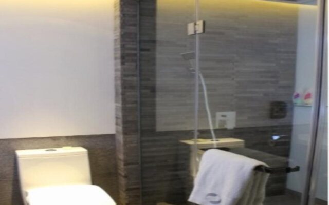 Thank Inn Plus Hotel Henan Zhengzhou  Economic and Technological Development Zone Tower