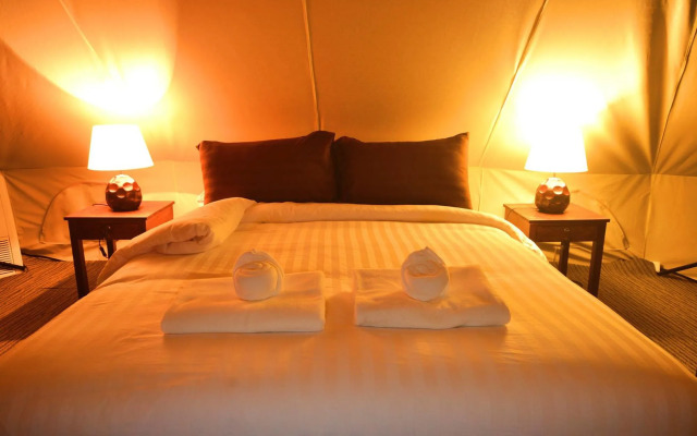 Chiangkhan River Green Hill