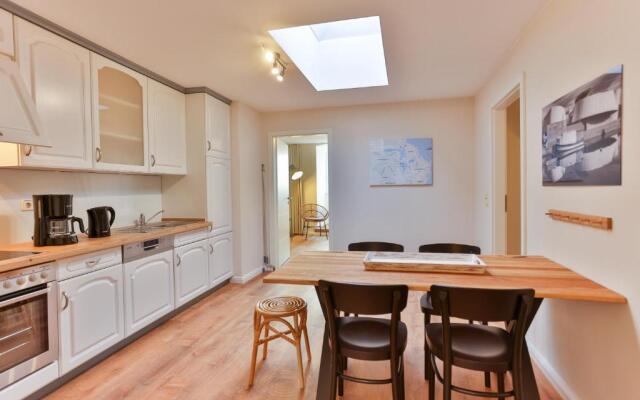 Apartmenthaus Tribseer Damm 6