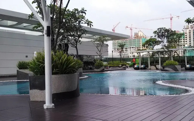 Studio Apartment with Mall Access at U Residence
