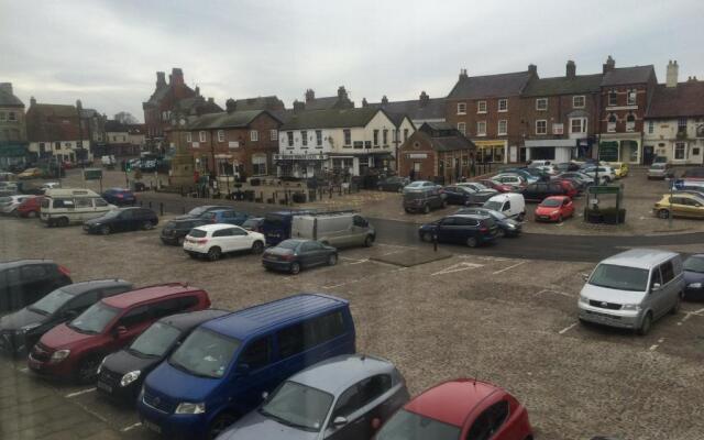 The Three Tuns Hotel Wetherspoon