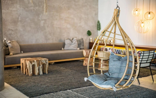 Blue Sky City Beach Hotel