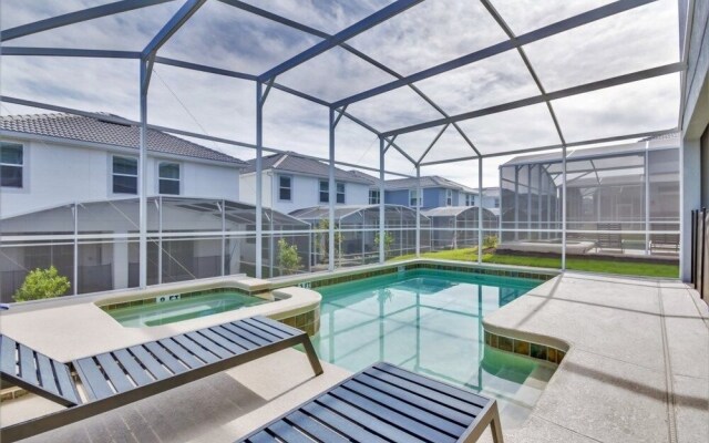 Amazing House! - Champions Gate -1561TL