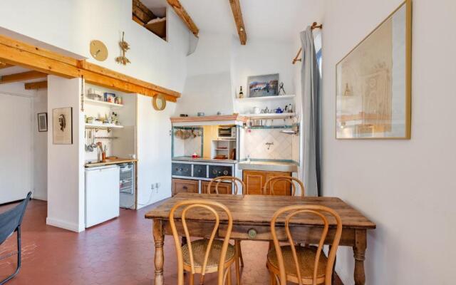 Le Central par Dodo-a-Cassis