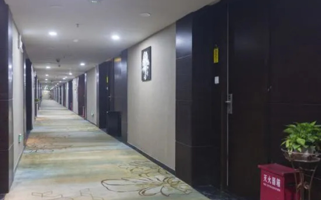 Zhengzhou Grete Hotel (Zhongzhou Avenue CBD Convention and Exhibition Center)