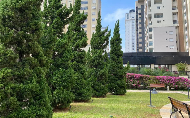 Comfort Flat Pinheiros em Hotel 4,5 estrelas