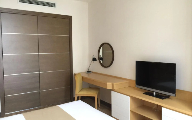 Bluesky Serviced Apartment Airport Plaza