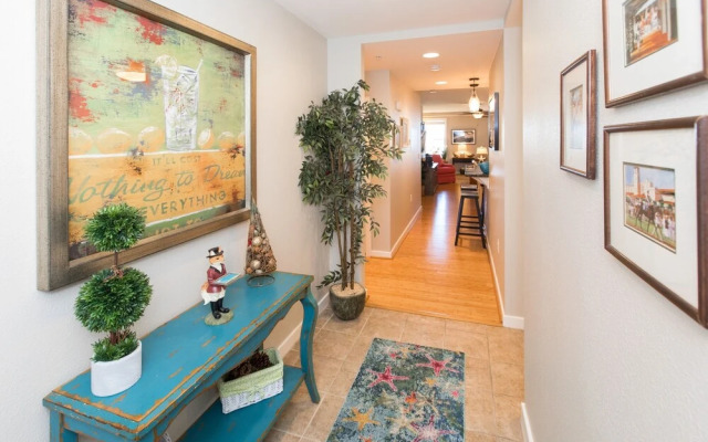 B219 Southern Exposure by RedAwning