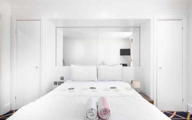 Marble Arch Mews Apart'hotel