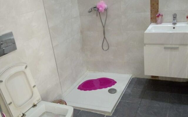 Cosy Flat for Your Honeymoon