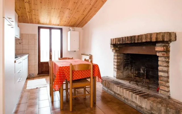Apartment With 2 Bedrooms in Urbino, With Furnished Garden