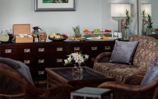 La Mer Hotel & Dewey House