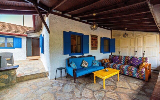 Villa Huzur by Villatatilin