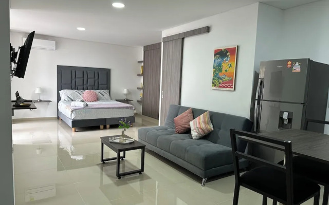 Nirvana ApartaHotel