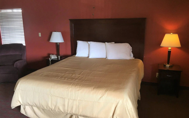 Pacific Inn & Suites