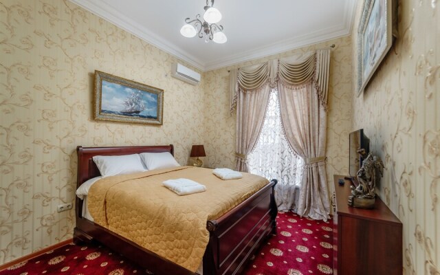 Art Suites on Deribasovskaya 10
