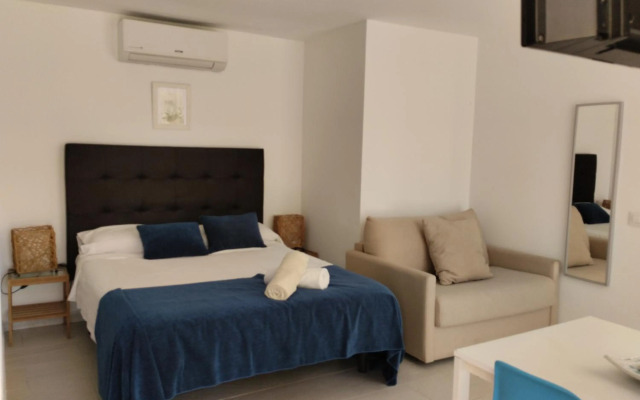 Apartamentos y Habitaciones KAI MARBELLA - Adults Only